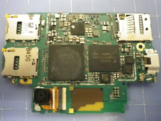 主機板部分,畫面擷取自 Xperia Blog 網站