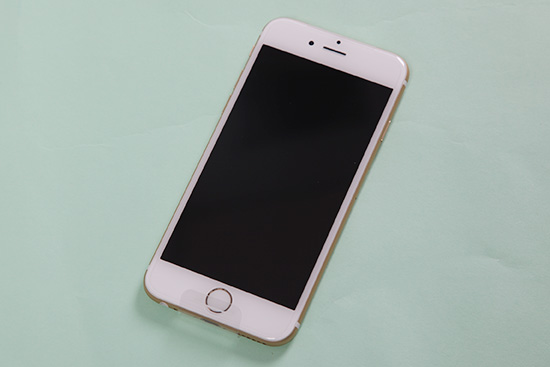 iPhone 6 機身正面