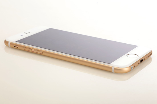 Apple iPhone 6 V.S Samsung Galaxy Alpha V.S Sony Xperia Z3 Compact!美日韓小尺寸旗艦手機比拼:Apple iPhone 6