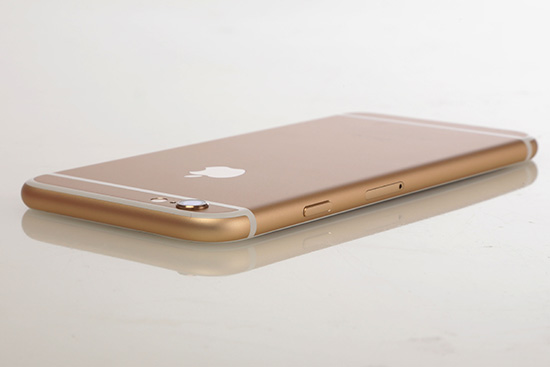 Apple iPhone 6 V.S Samsung Galaxy Alpha V.S Sony Xperia Z3 Compact!美日韓小尺寸旗艦手機比拼:Apple iPhone 6