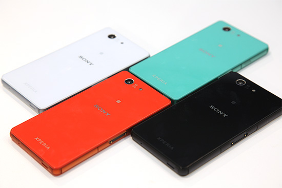 Apple iPhone 6 V.S Samsung Galaxy Alpha V.S Sony Xperia Z3 Compact!美日韓小尺寸旗艦手機比拼:Sony Xperia Z3 Compact