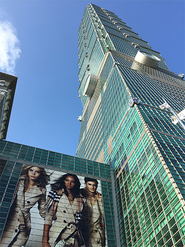 Apple iPhone 6 V.S Samsung Galaxy Alpha V.S Sony Xperia Z3 Compact!美日韓小尺寸旗艦手機比拼:相機篇