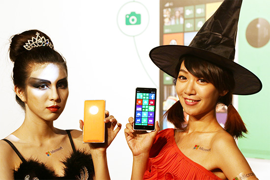 最初也是最終?首支 4G LTE 全頻 Windows Phone Nokia Lumia 830 在台開賣