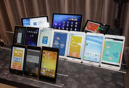 各家品牌最新內含Intel inside平板。