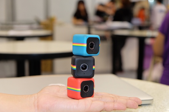 國祥代理的可愛防水運動相機Polaroid Cube,定價3,390元兩天內售罄,現場已無現貨,僅接受預購。(記者陳炳宏攝)