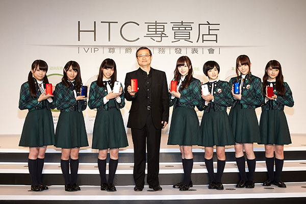 旗艦新機加上有乃木坂46加持,讓人更想趕快一探究竟啦~