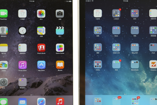 iPad Air 2(左)與 iPad Air(右)的螢幕差異並不顯著
