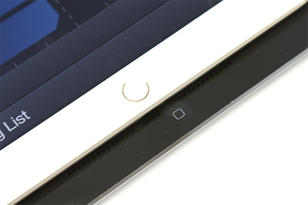 Home 鍵改為 Touch ID 指紋辨識機能,跟下方的 iPad Air 比較有很明顯的差異