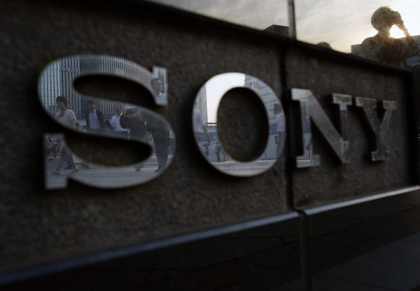 Sony 影業遭駭客攻擊,不僅多部尚未上映的電影流出,公司高層間的信件也被公開;更有員工遭到威脅。(法新社)