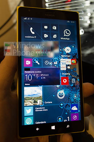 應用程式列表也同樣採半透明介面。（翻攝自Windows Phone Italy）