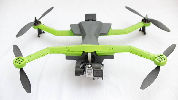 AirDog 的攝影機搭載 GoPro 。