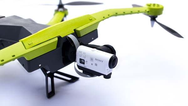 除 GoPro 外,也可以裝設 Sony 的 Action Cam 來使用。