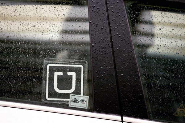 不過不僅 Google 發言人對此不予置評外, Uber 發言人對此也不願多做回應。(圖片來源/彭博)