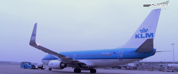 (Amsterdam Airport Schiphol)