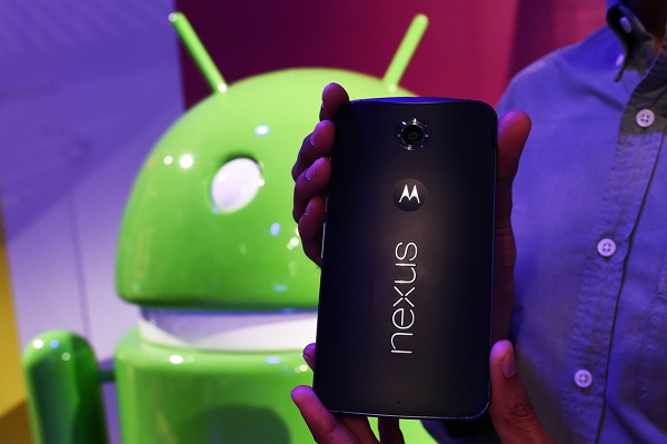 傳Google 這次將找樂金電子(LG)負責,挑起次代 Nexus 生產的大樑。圖為Nexus 6(法新社)