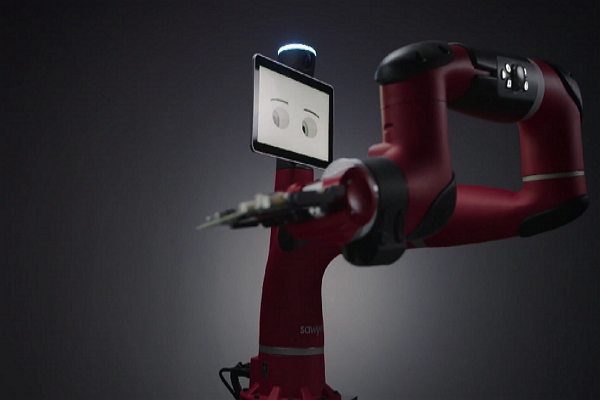 索耶(Sawyer)工作時,像在打拳一樣(誤)(圖片來源/Rethink Robotics Youtube頻道)