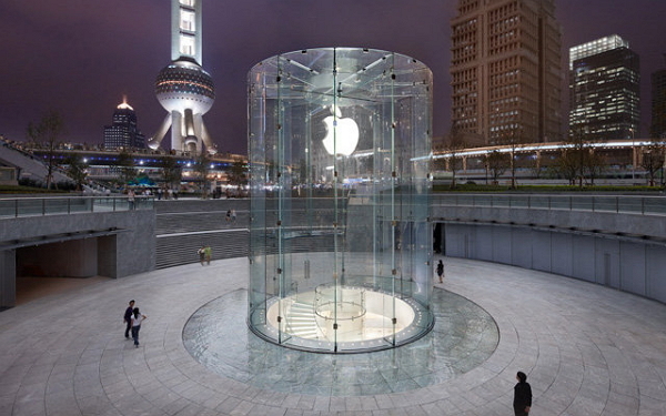目前可以確定的是,蘋果將在 4 月 10 日開使接受預定,消費者可透過 Apple Store App 或直接在蘋果官網預購。(圖片來源/Apple)