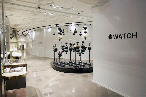 專櫃中將專門負責Apple Watch的展示和銷售,不難看出蘋果意圖將該產品精品化。(圖片來源/9to5mac)