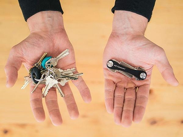 原來亂七八糟的鑰匙串變得整齊有序。(圖片來源/KeySmart 2.0)