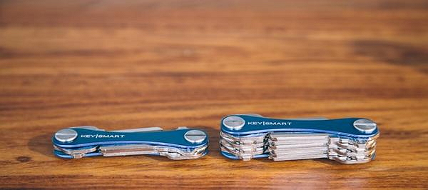 KeySmart 2.0 以堆疊、收納的方式去整理鑰匙。(圖片來源/KeySmart 2.0)