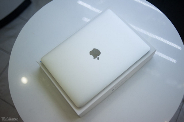 新 MacBook 下週才開賣 已經有人寫開箱文炫燿!