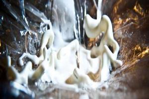 牛奶無敵?刀槍不入的超強液體防彈衣 牛奶無敵?刀槍不入的超強液體防彈衣