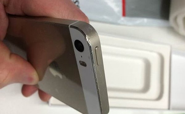 品質無法與 Apple Online Store 上的翻新機相提並論。（圖片來源／威鋒網）