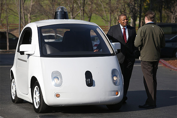 Google 也基於自身的技術推出了自動駕駛概念車,可說是目前腳步最快的科技廠商,圖片來源:法新社
