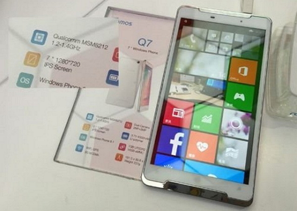 有中國手機廠商打造了一款 7 吋螢幕的 Windows Phone,為首款七吋 Windows Phone。(圖片管理/Phone Arena)