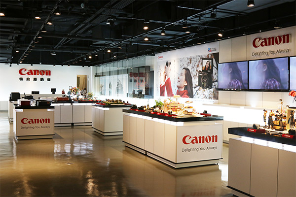 3 樓相機部份 Canon 櫃位