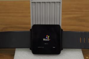 重溫舊夢?WIN XP 可在智慧錶上使用! 重溫舊夢?WIN XP 可在智慧錶上使用!