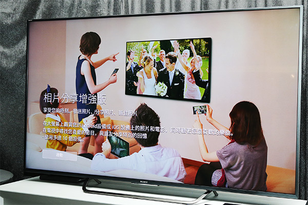 新的「相片分享功能增強版」還可以讓使用者以無線網路直接連線的方式,將手機或是平板裡頭的照片放在電視上觀看,就連 iOS 裝置(iPhone、iPad)也支援