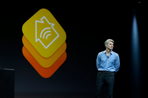 想把居家智慧化、讓 Siri 變身你的智慧管家嗎?快來看看有哪些首波 HomeKit 實體產品可以購買吧!(圖片來源/美聯社)