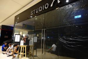 Apple Watch 開賣!入門款11500起、「貴婦款」要57萬! Apple Watch 開賣!入門款11500起、「貴婦款」要57萬!