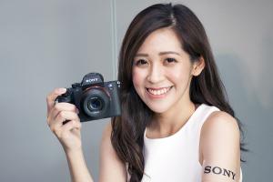 4,240萬畫素相機 a7R II 登台 高感光也能高速拍攝! 4,240萬畫素相機 a7R II 登台 高感光也能高速拍攝!