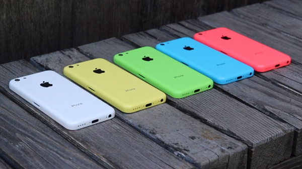 iPhone 5C 推出時,市場反應並不如預期,「C」還常被戲謔是「Cheap」的意思。(圖片來源/BGR)