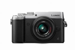 Panasonic 新相機發表 Lumix 雙機現身! Panasonic 新相機發表 Lumix 雙機現身!