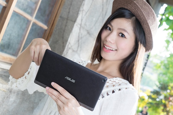 電腦應用展期間,Asus 將會送出 Zenny 野餐墊