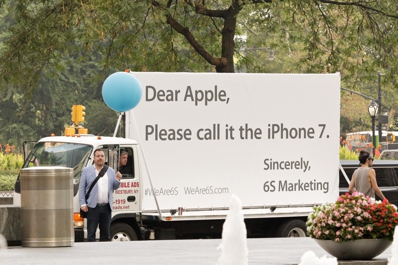 6S Marketing 廣告公司利用宣傳車四處懇求 iPhone 6S 重新命名(圖片來源/MacRumors)