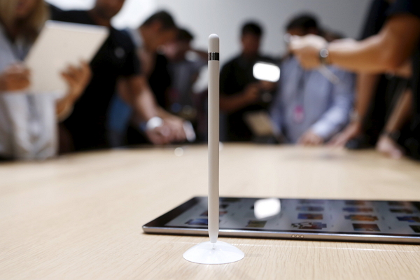 Apple Pencil 與 iPad Pro 就像是真正的筆與紙一樣（圖片來源／路透）