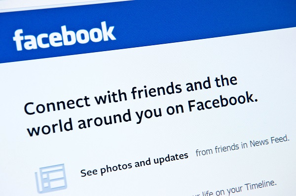 Facebook 想要避免出現 Reddit 的網站風氣(圖片來源/法新社)