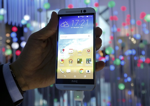 在 HTC 真正公開正式定價之前,保持觀望態度就好。(圖片來源/路透社)