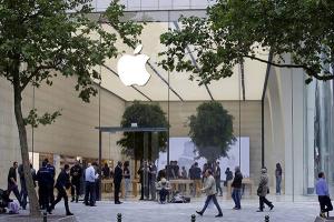 蘋果設計長 Jony Ive 發表會沒現身?原來是跑去弄這個! 蘋果設計長 Jony Ive 發表會沒現身?原來是跑去弄這個!