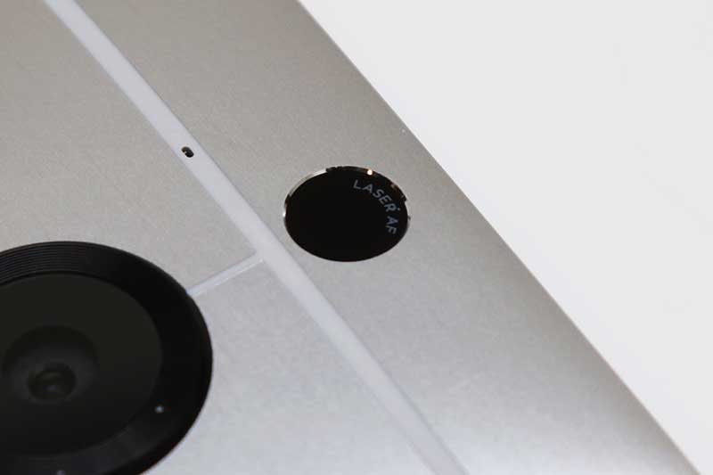 可看見 M9+ 原有的 Duo 景深鏡頭加入了雷射自動對焦功能