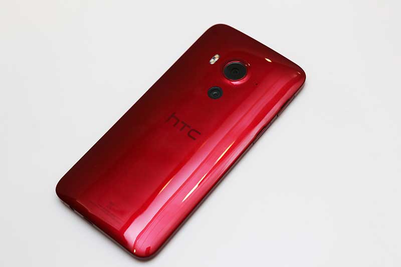 遲來的防水旗艦!HTC 三代蝴蝶 Butterfly 3 開賣