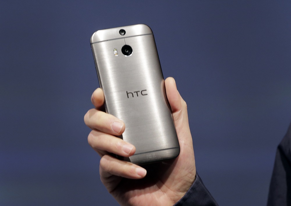 HTC One M8 將會在今年底獲得 Android M 系統更新(圖片來源/美聯社)