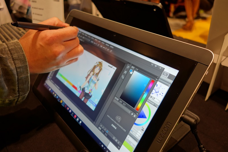 Wacom Cintiq Companion 2 平板電腦擁有目前市面上最高的 2048 階級感壓能力