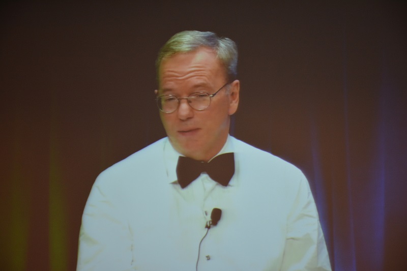 Alphabet 集團董事長 Eric Smith 表示,由於五年前掌握了「行動第一」的目標,因此 Google 才能確立今天的地位(圖片來源/記者譚偉晟拍攝)