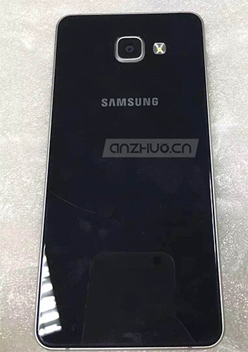 Galaxy A5 機身背面(圖片來源/擷取自安卓中國網站)
