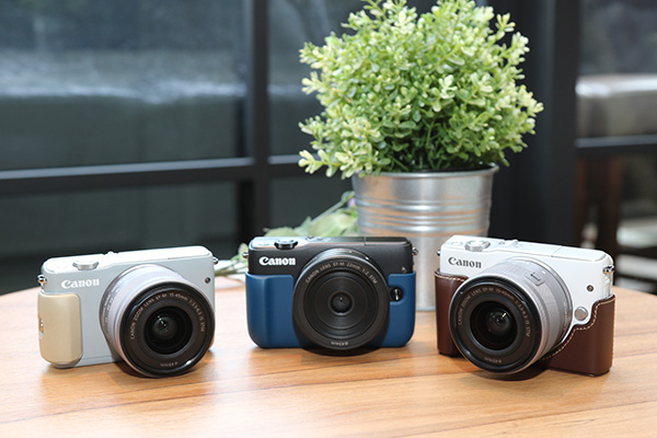 這次 EOS M10 共推出三款顏色